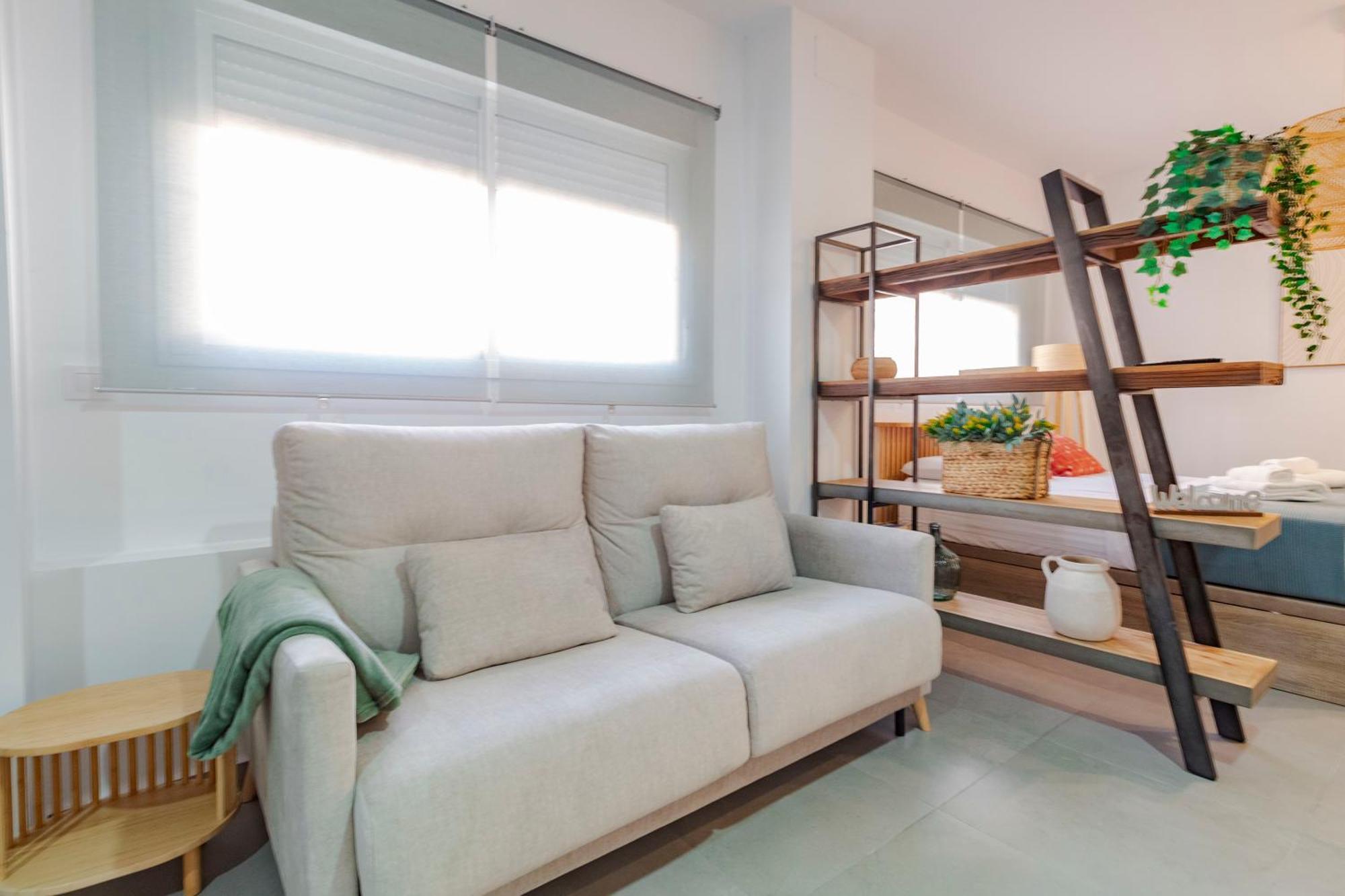 Nuevo Acogedor Estudio Junto Sta Justa Y Aeropuerto Sewilla