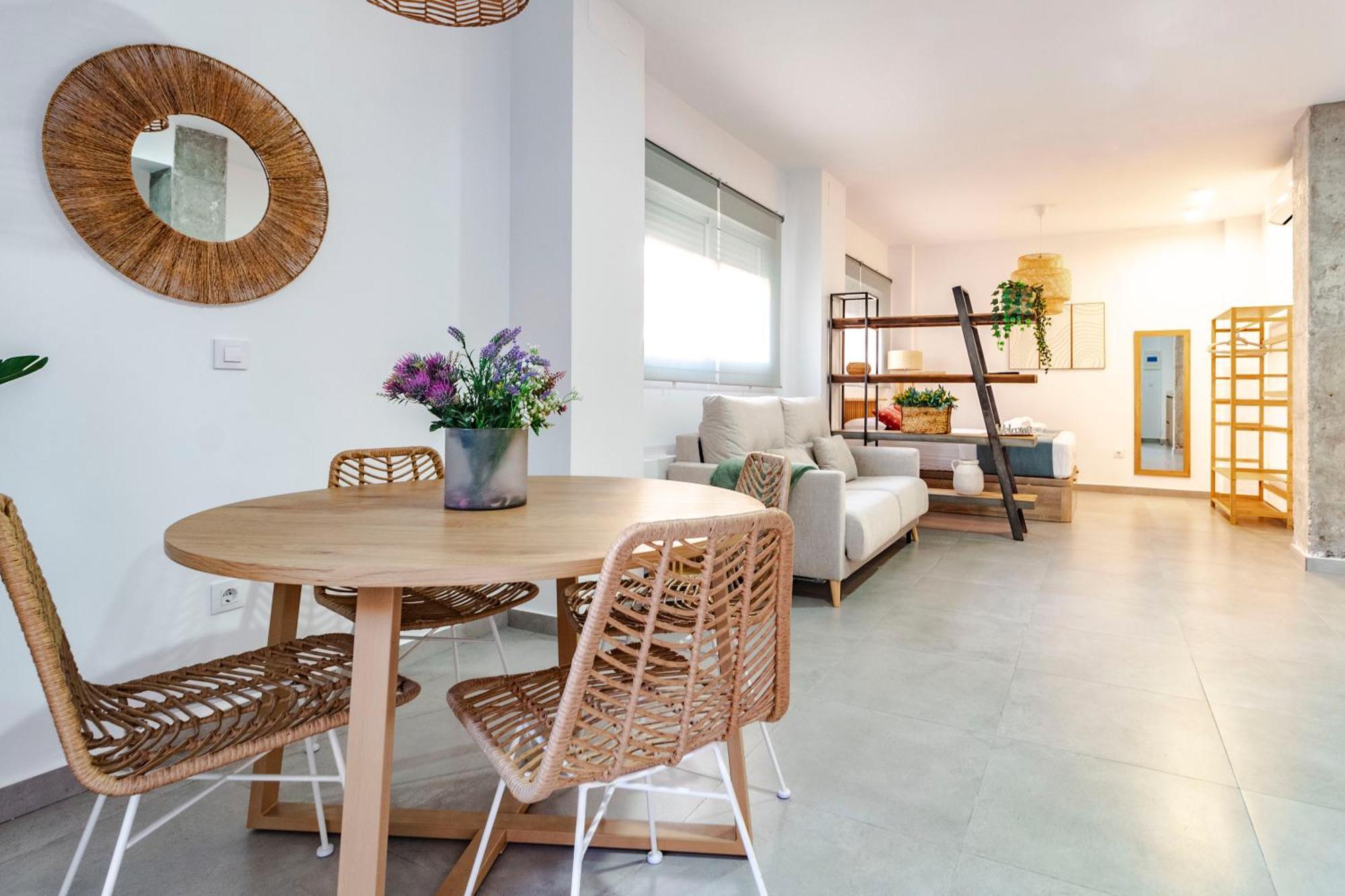 Nuevo Acogedor Estudio Junto Sta Justa Y Aeropuerto Appartamento Siviglia
